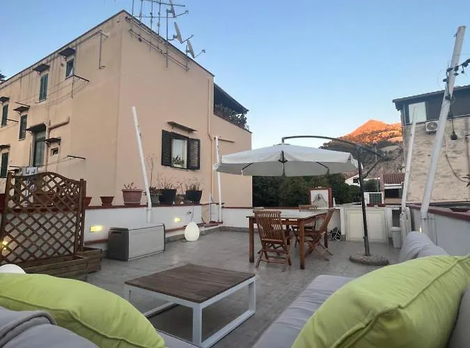 Holiday home Harin House